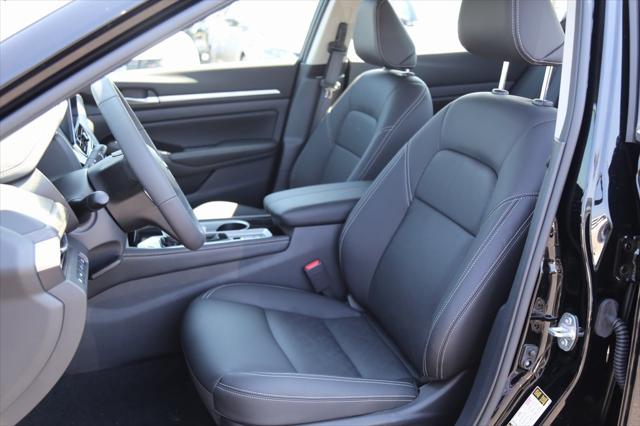 2025 Nissan Altima SL FWD