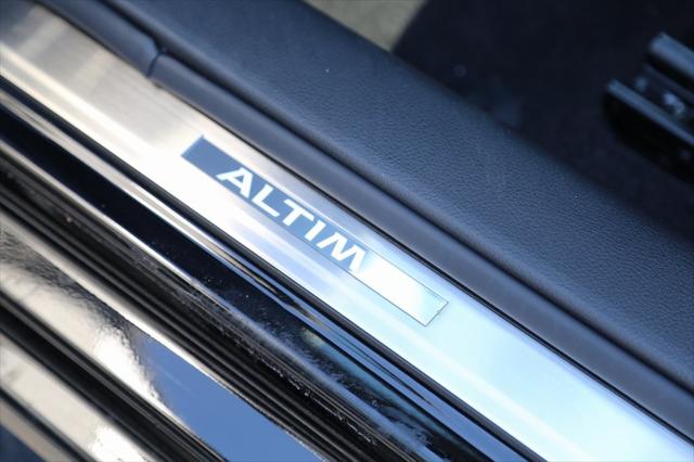 2025 Nissan Altima SL FWD