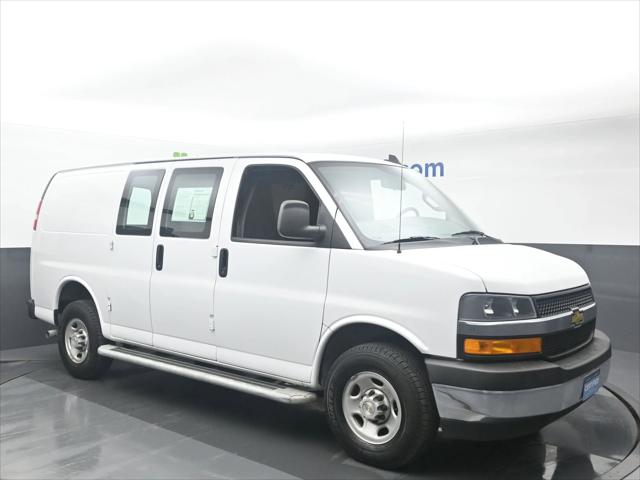 2022 Chevrolet Express Cargo