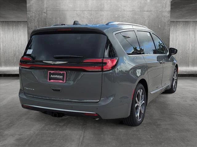 2025 Chrysler Pacifica PACIFICA PINNACLE