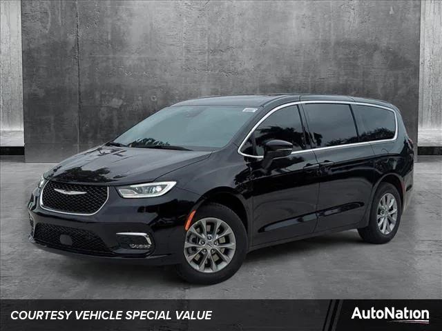 2025 Chrysler Pacifica PACIFICA SELECT AWD