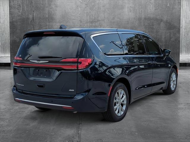 2025 Chrysler Pacifica PACIFICA SELECT AWD
