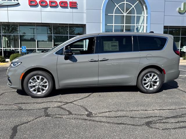 2025 Chrysler Pacifica PACIFICA SELECT AWD