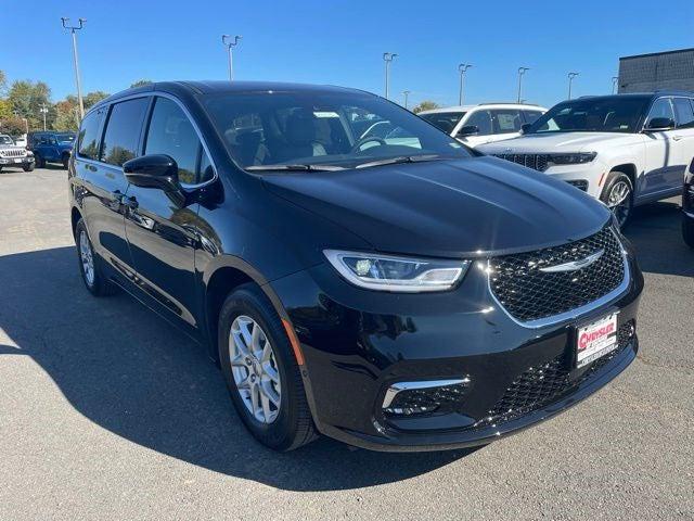 2025 Chrysler Pacifica PACIFICA SELECT