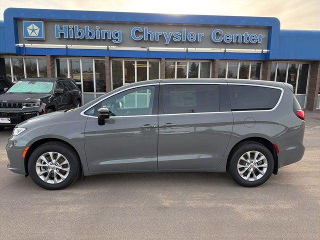 2025 Chrysler Pacifica PACIFICA SELECT AWD