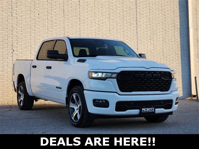 2025 RAM Ram 1500 RAM 1500 TRADESMAN CREW CAB 4X2 57 BOX