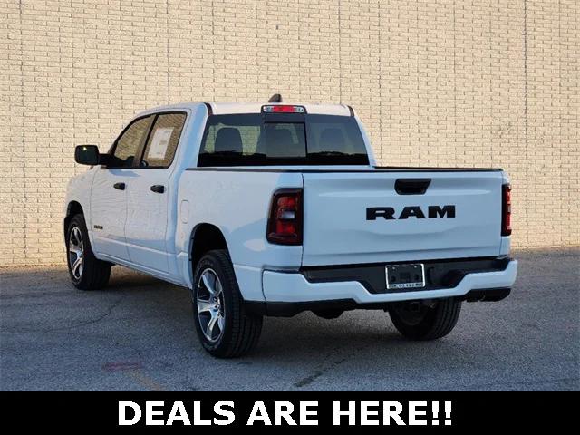 2025 RAM Ram 1500 RAM 1500 TRADESMAN CREW CAB 4X2 57 BOX