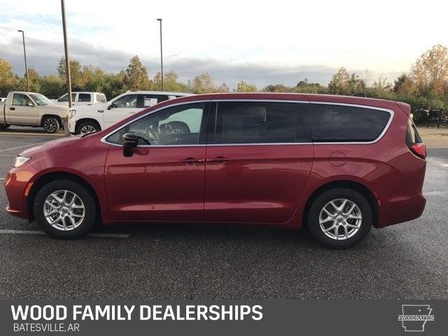 2025 Chrysler Pacifica PACIFICA SELECT