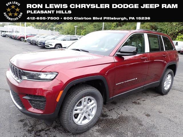 2025 Jeep Grand Cherokee GRAND CHEROKEE LAREDO 4X4