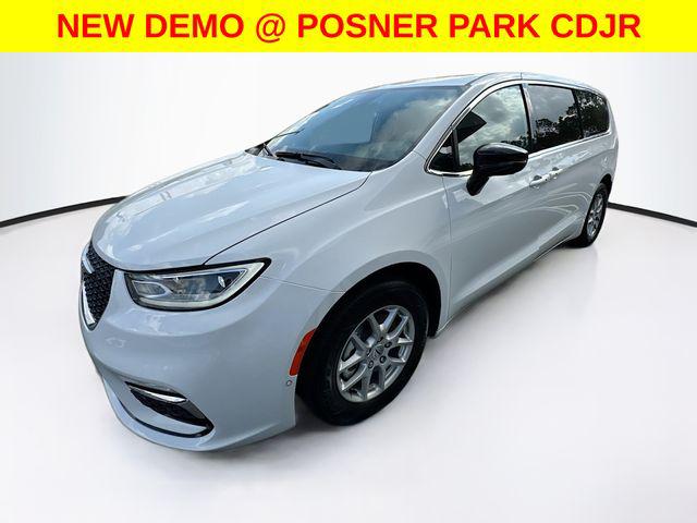 2025 Chrysler Pacifica PACIFICA SELECT