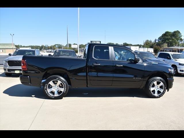 2025 RAM Ram 1500 RAM 1500 TRADESMAN QUAD CAB 4X2 64 BOX