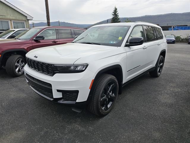 2025 Jeep Grand Cherokee GRAND CHEROKEE L ALTITUDE X 4X4