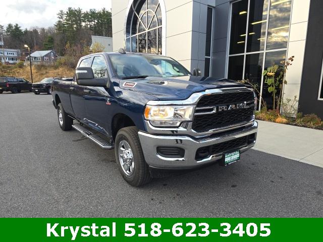 2024 RAM Ram 2500 RAM 2500 TRADESMAN CREW CAB 4X4 8 BOX