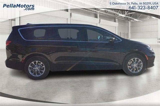 2025 Chrysler Pacifica PACIFICA SELECT AWD