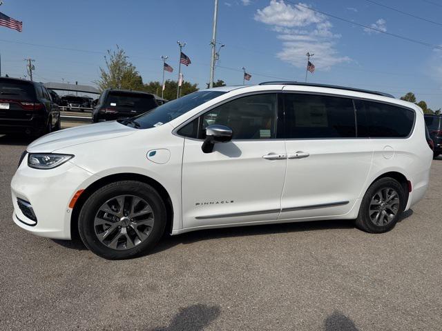 2025 Chrysler Pacifica Hybrid PACIFICA PLUG-IN HYBRID PINNACLE