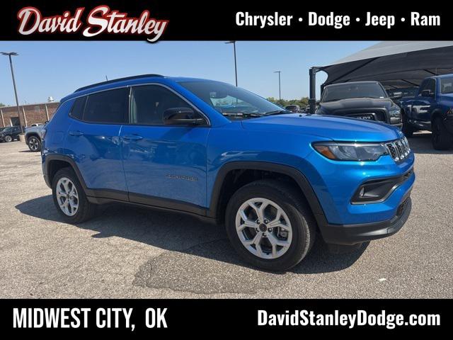 2025 Jeep Compass COMPASS LATITUDE 4X4