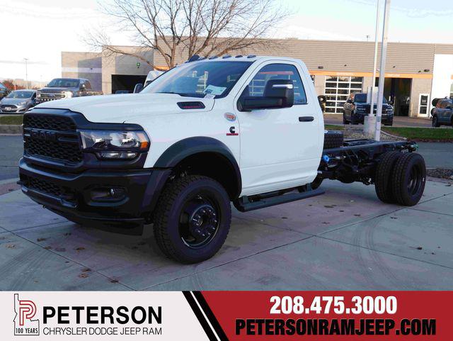 2024 RAM Ram 5500 Chassis Cab RAM 5500 TRADESMAN CHASSIS REGULAR CAB 4X4 84 CA