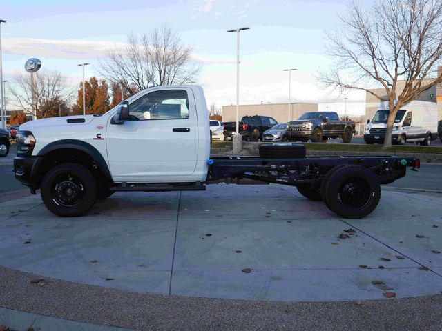 2024 RAM Ram 5500 Chassis Cab RAM 5500 TRADESMAN CHASSIS REGULAR CAB 4X4 84 CA