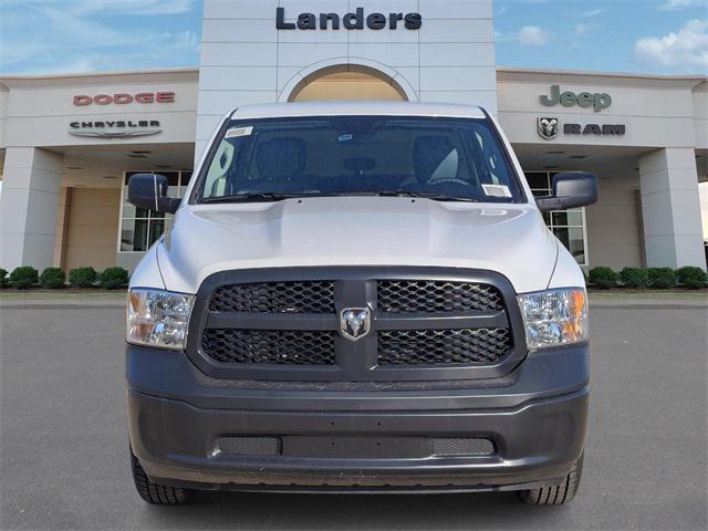 2024 RAM Ram 1500 Classic RAM 1500 CLASSIC TRADESMAN CREW CAB 4X2 57 BOX