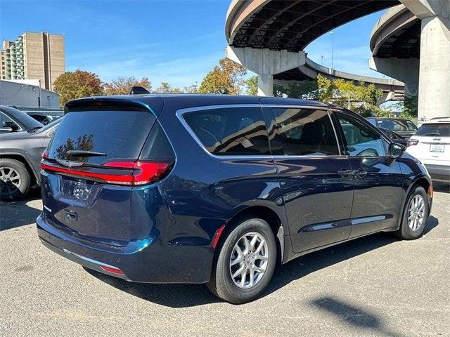 2025 Chrysler Pacifica PACIFICA SELECT