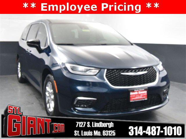 2025 Chrysler Pacifica PACIFICA SELECT