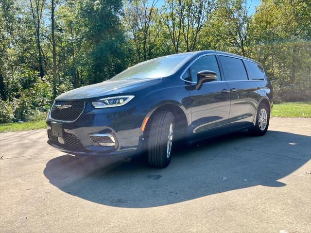 2025 Chrysler Pacifica PACIFICA SELECT