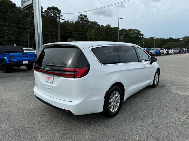 2025 Chrysler Pacifica PACIFICA SELECT