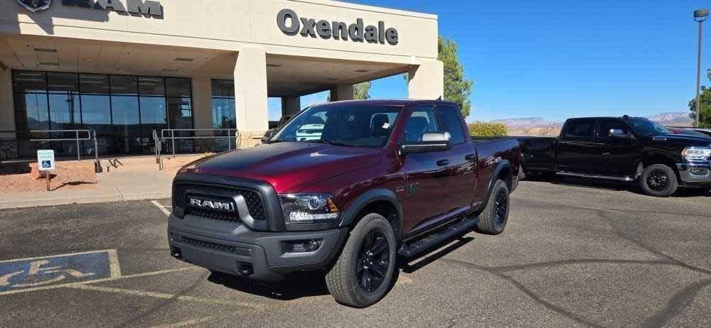 2024 RAM Ram 1500 Classic RAM 1500 CLASSIC WARLOCK QUAD CAB 4X4 64 BOX