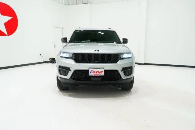 2025 Jeep Grand Cherokee GRAND CHEROKEE ALTITUDE X 4X2