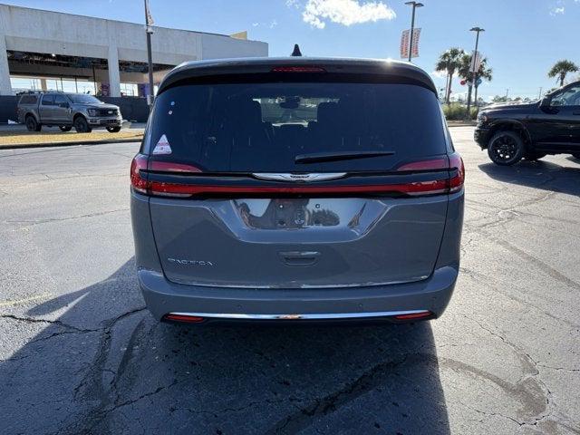 2025 Chrysler Pacifica PACIFICA SELECT