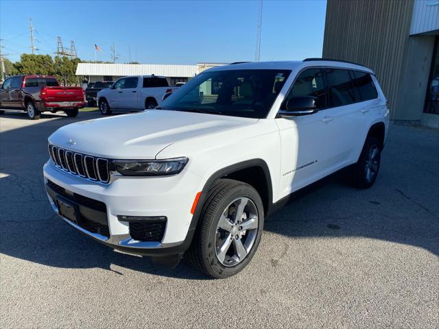 2025 Jeep Grand Cherokee GRAND CHEROKEE L LIMITED 4X4