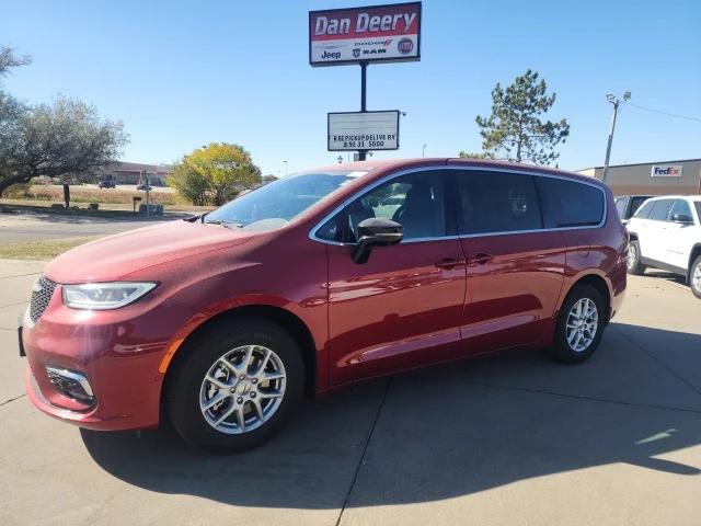 2025 Chrysler Pacifica PACIFICA SELECT