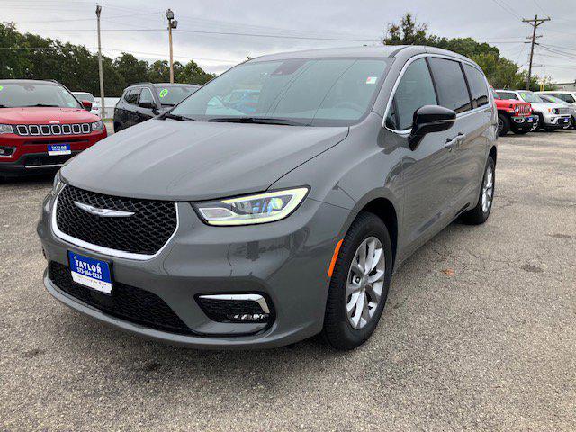 2025 Chrysler Pacifica PACIFICA SELECT AWD