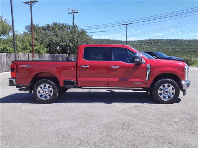 2023 Ford F-350 LARIAT