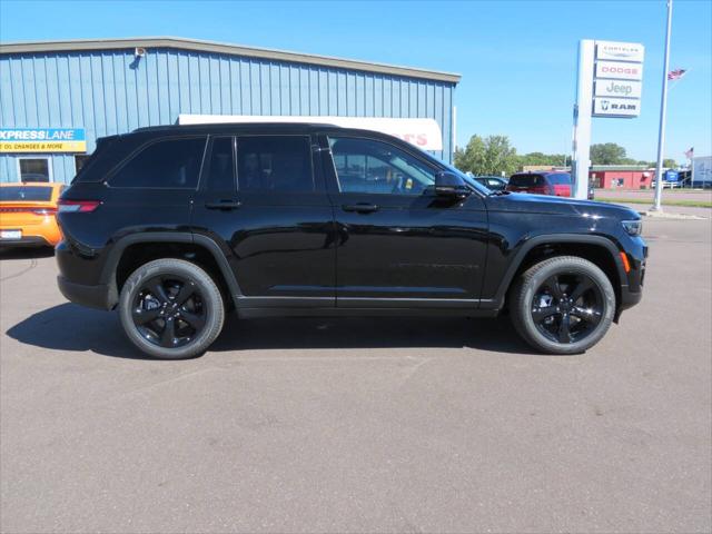 2024 Jeep Grand Cherokee GRAND CHEROKEE LIMITED 4X4 2024 Jeep Grand Cherokee GRAND CHEROKEE LIMITED 4X4