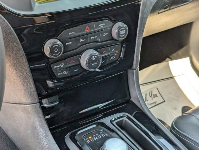 2022 Chrysler 300 S