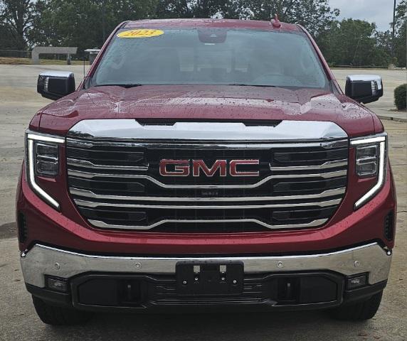 2023 GMC Sierra 1500 4WD Crew Cab Short Box SLT