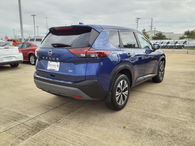 2022 Nissan Rogue SV FWD