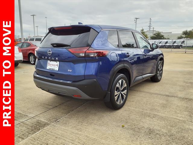 2022 Nissan Rogue SV FWD