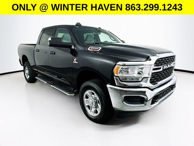 2022 RAM 2500 Big Horn Crew Cab 4x4 64 Box