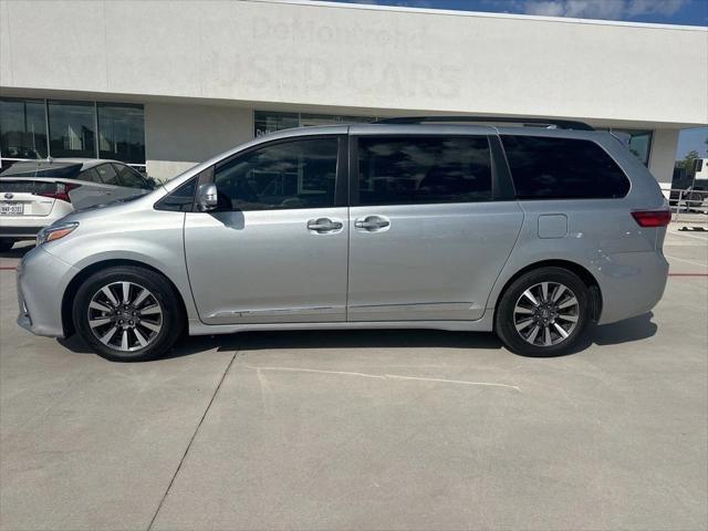 2020 Toyota Sienna 