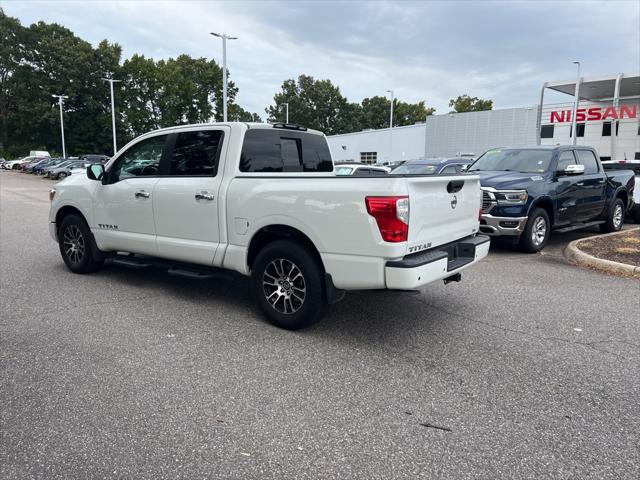 2021 Nissan TITAN Crew Cab SV 4x2