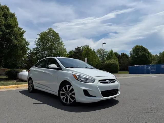 2017 Hyundai Accent Value Edition