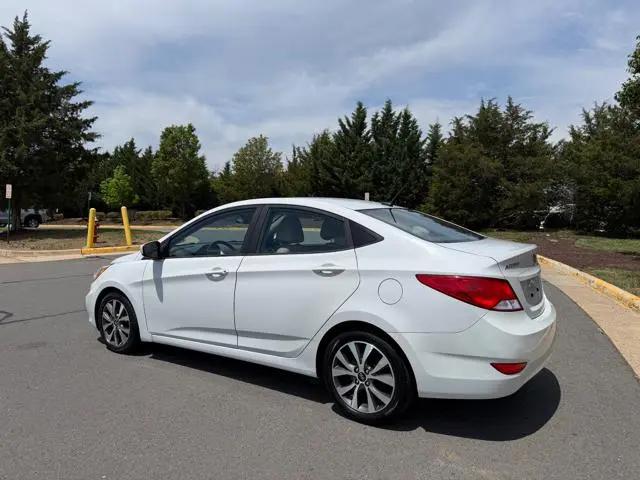 2017 Hyundai Accent Value Edition