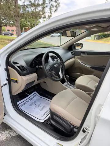 2017 Hyundai Accent Value Edition