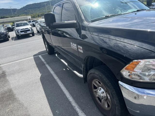 2018 RAM 2500 Tradesman Crew Cab 4x4 8 Box