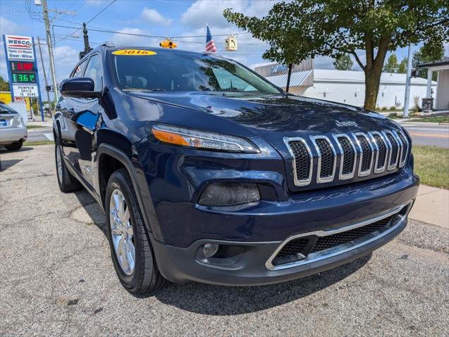 2016 Jeep Cherokee Limited for sale in Grand Rapids, MN