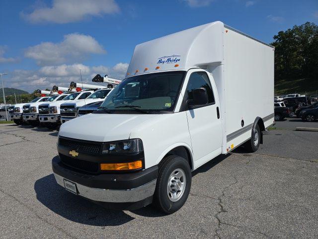2024 Chevrolet Express Cutaway Work Van