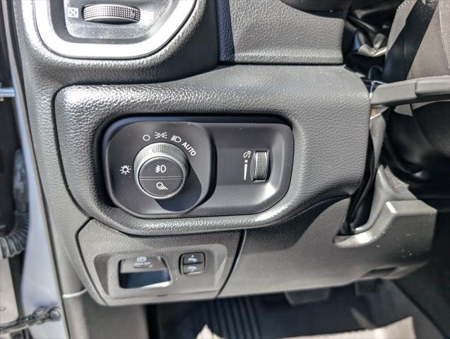 2022 Ram 1500 Big Horn Crew Cab 4x4 57 Box