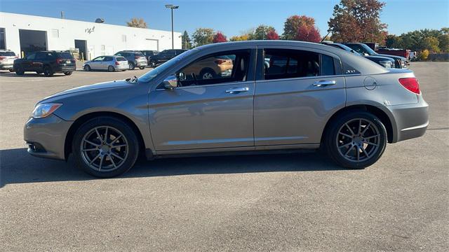 Used 2012 Chrysler 200 For Sale in Waterford Twp, MI